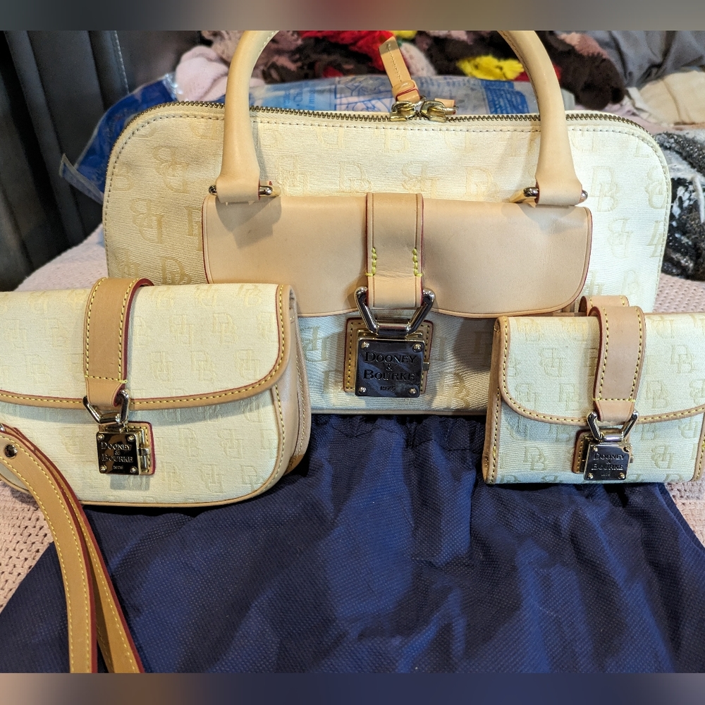 3piece Dooney and Bourke nwot lock satchel